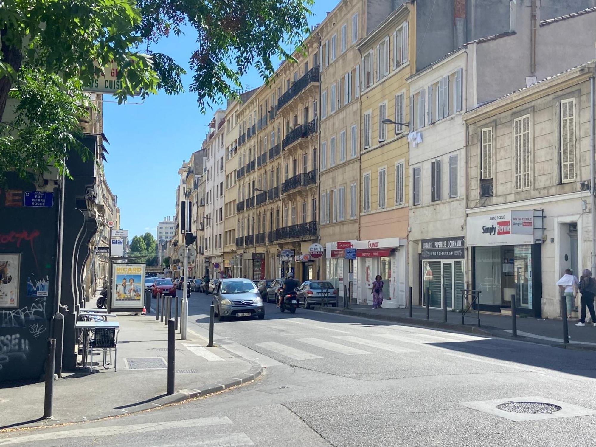 Logis Confortable - Accueillant Apartment *